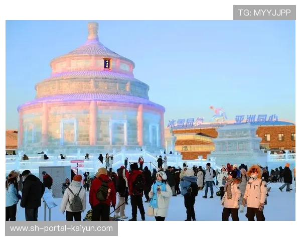 张家口滑雪争霸赛带动1300万消费 冰雪赛事助力地方经济增长 张家口滑雪争霸赛带动1300万消费 冰雪赛事助力地方经济增长